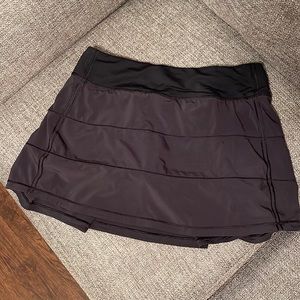 size 6 tall lululemon athletic skirt